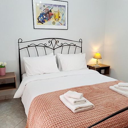 Bright Apartment In Nea Palatia • Oropos Exteriör bild