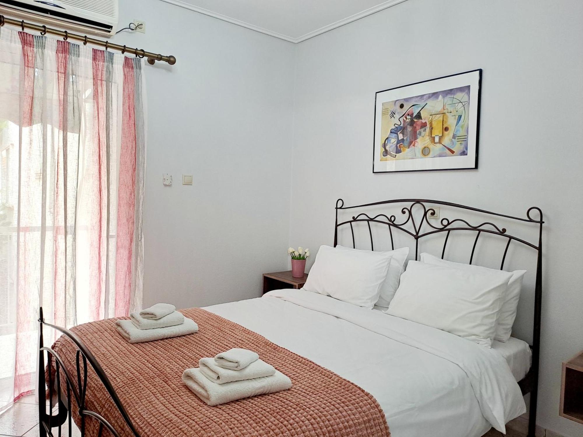Bright Apartment In Nea Palatia • Oropos Exteriör bild
