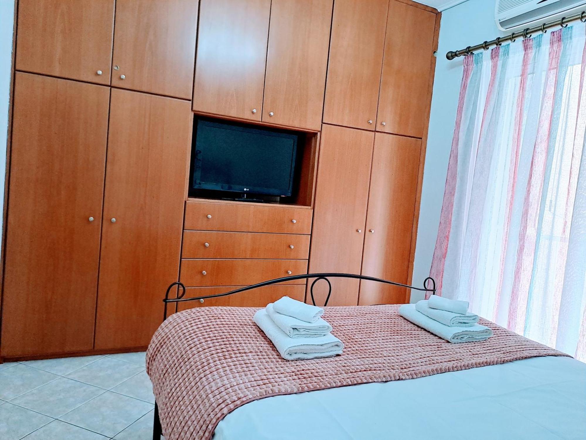Bright Apartment In Nea Palatia • Oropos Exteriör bild